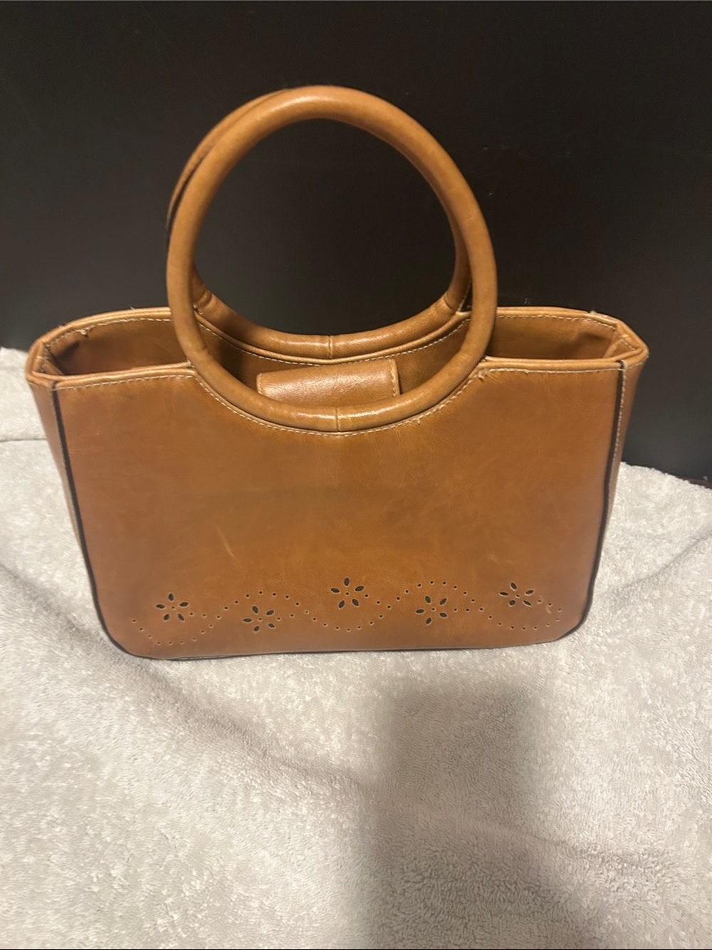 Vintage Tan Circle-Handle Shoulder Bag